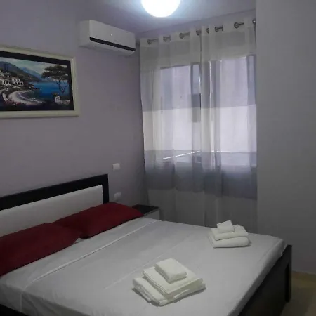 Apartment 25